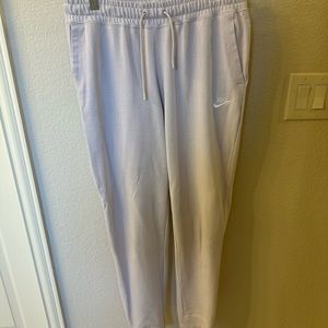 Nike joggers size M